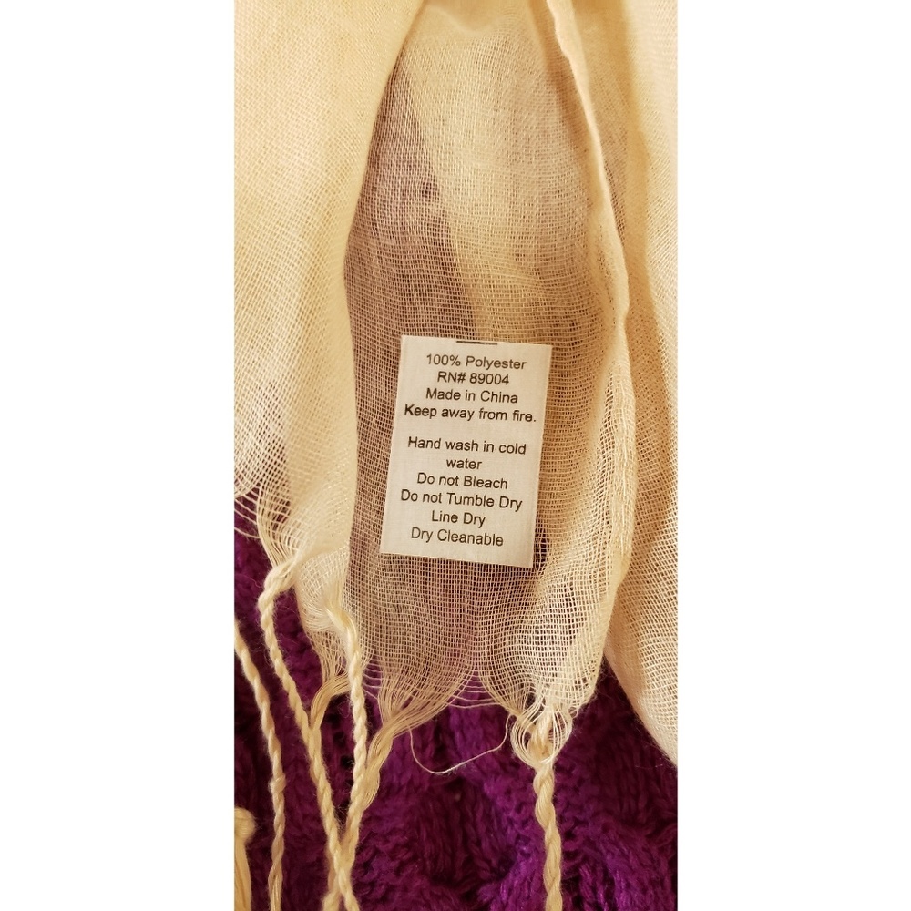 ⭐ Light Cream Scarf - Picture 2 of 2